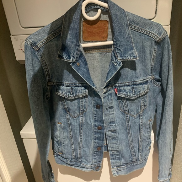 Small Levi’s Jean jacket - Picture 1 of 2